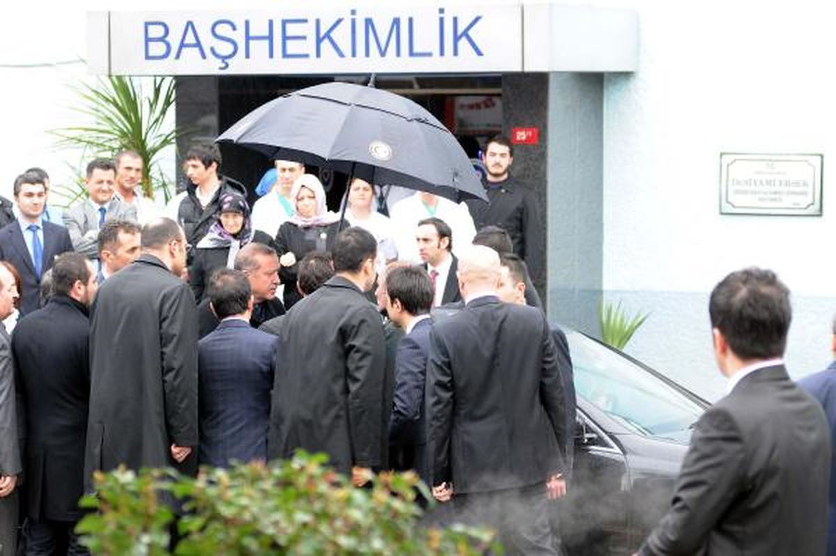 Başbakan Erdoğan\'dan Hastane Ziyareti (2)
