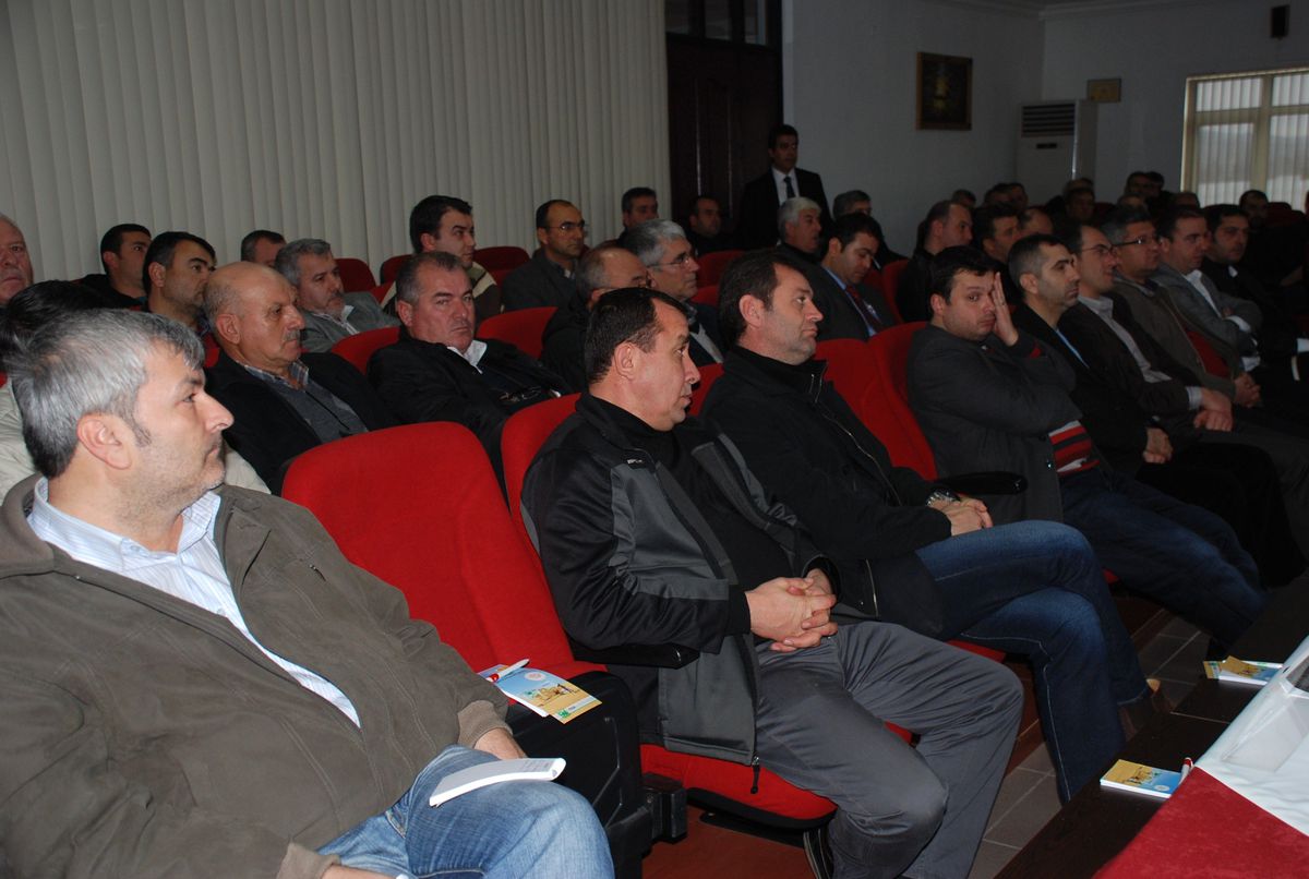 Biga\'da Hayvancılık Sektörü Masaya Yatırıldı