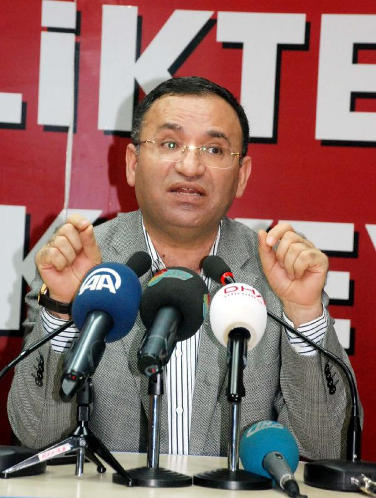 Bozdağ\'dan TBB\'ye Çağrı: Danıştay Kararına İtiraz Etmeyin (2)