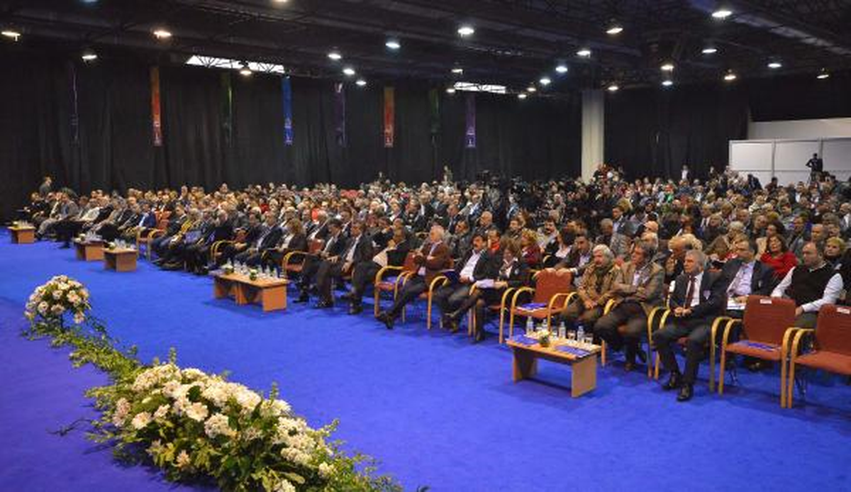 CHP\'lilere 90 Dakikalık Filmle Büyükşehir İcraatı