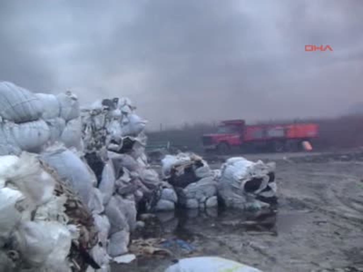 Çorlu ) Karton Fabrikasında Yangın