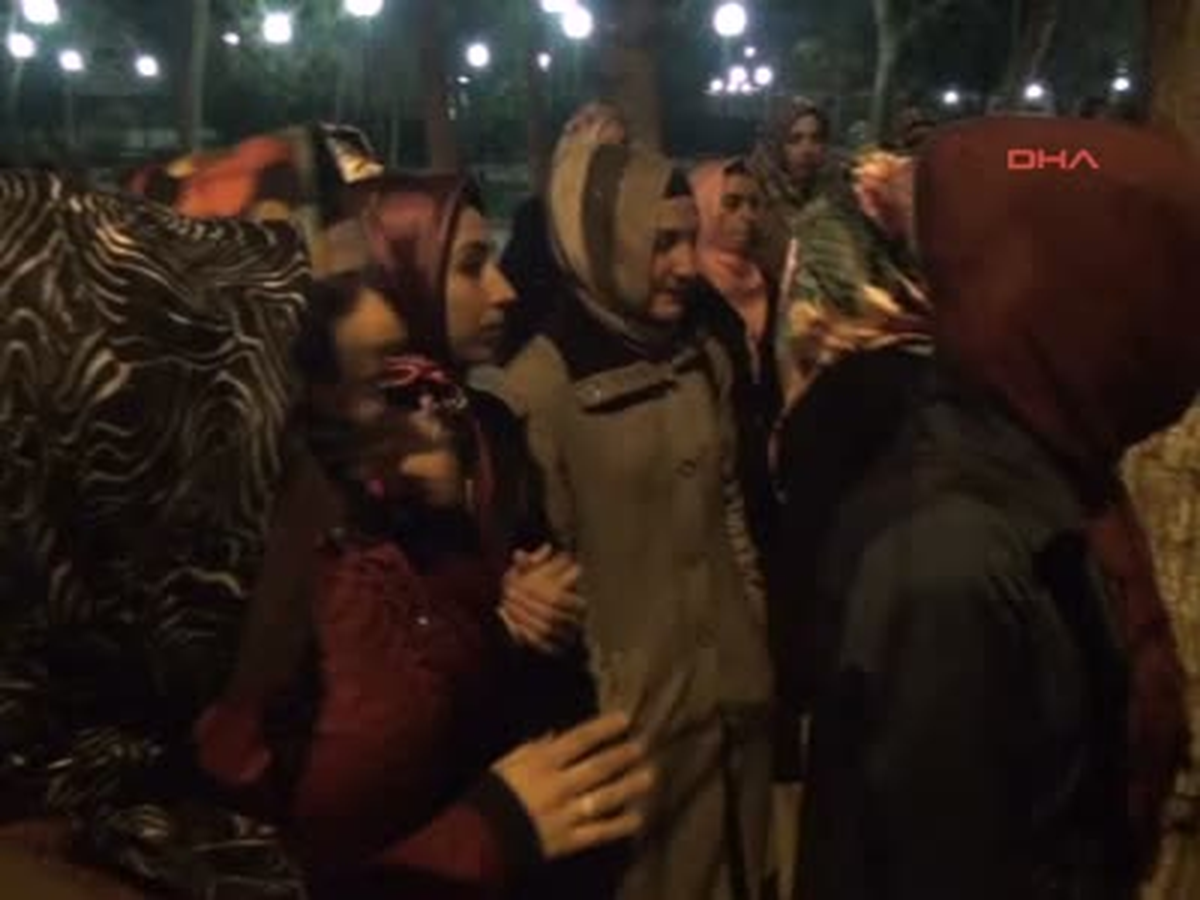 Fabrikadan Çıkarılan 250 İşçiden Protesto Eylemi