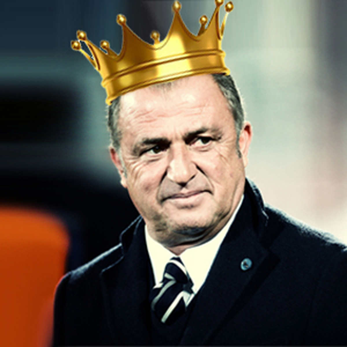 İmparator Geri Döndü