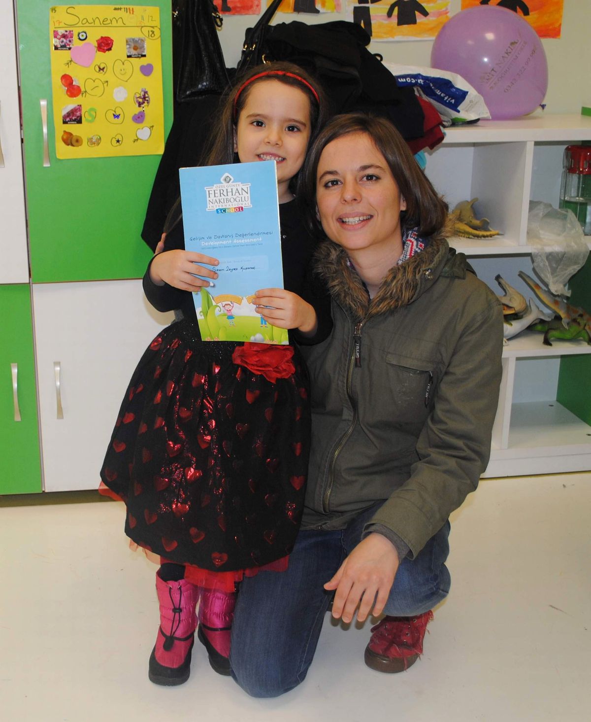 Ferhan Nakıboğlu Internatıonal School\'da İlk Karneler Dağıtıldı