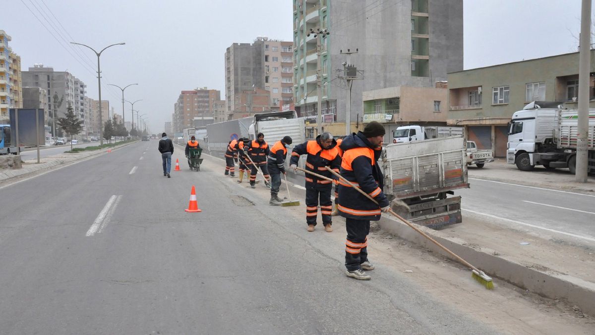 İpek Yolu\'nda Temizlik Çalışmaları