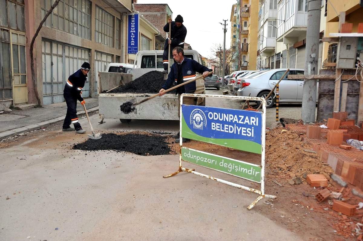 Odunpazarı Belediyesi\'nden Yol Çalışmaları