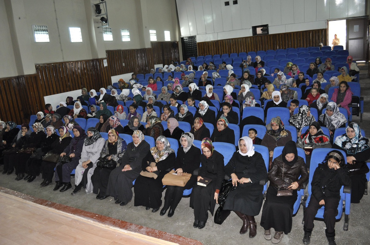 Ak Partili Kadınlardan \'Kutlu Doğum\' Etkinliği