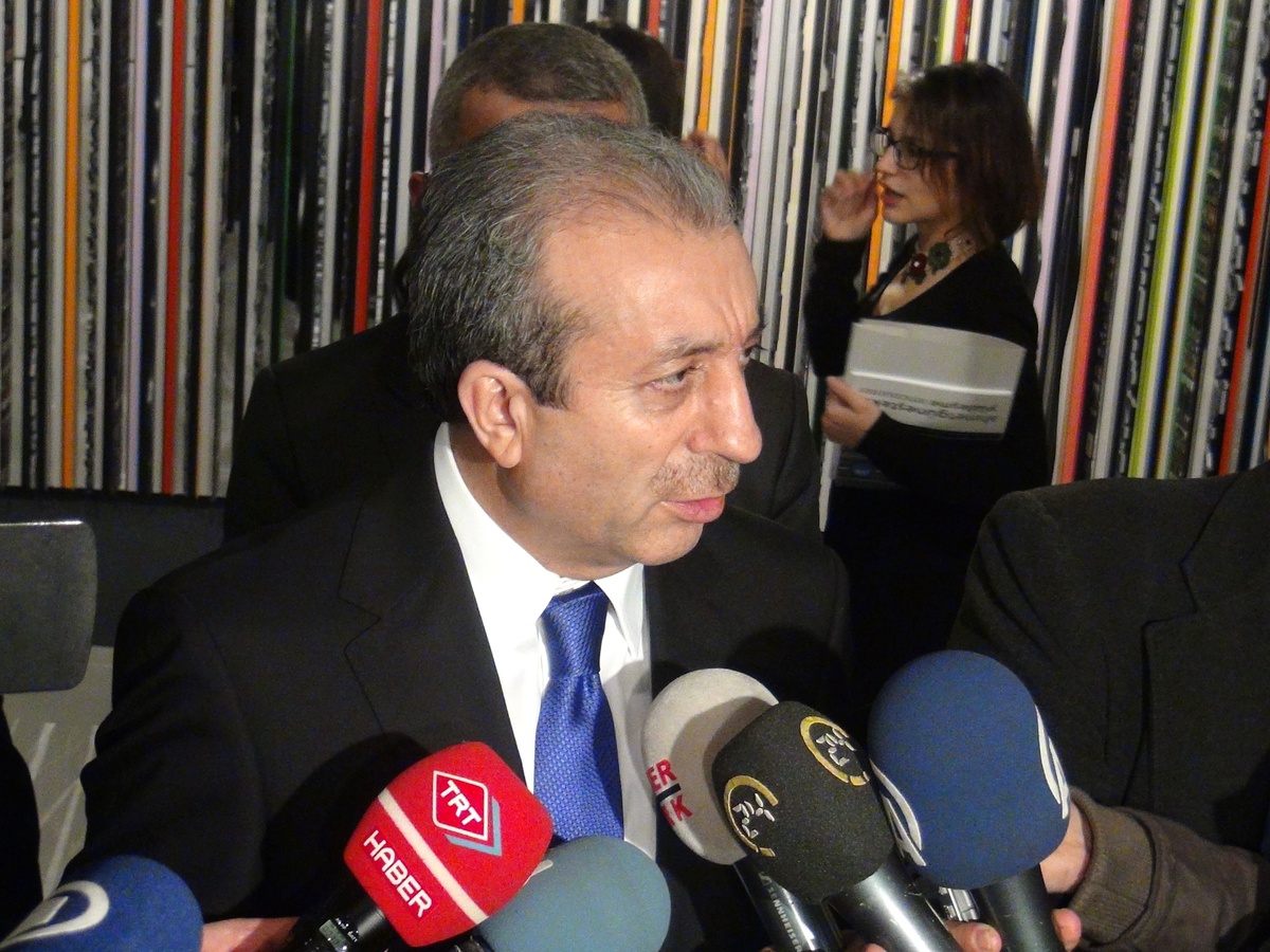Gıda, Tarım ve Hayvancılık Bakanı Mehdi Eker."Epdk\'dan Biyo Dizel ve Biyo Etanol Düzenlemesini...