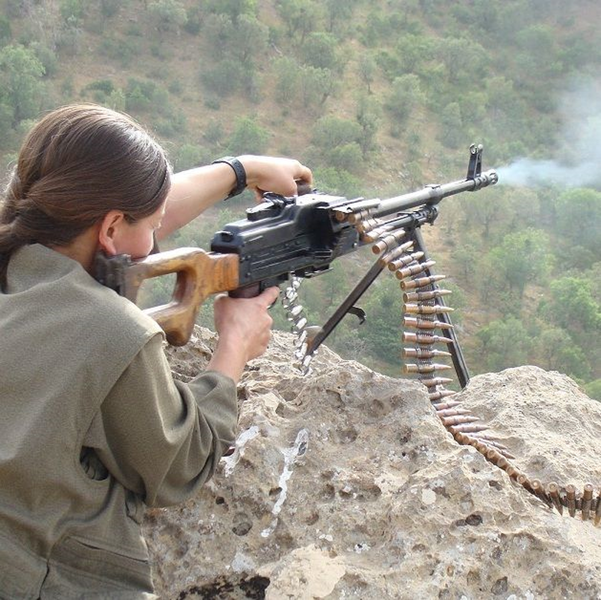 Siirt\'te Askeri Üs Bölgesine Taciz Ateşi Açıldı