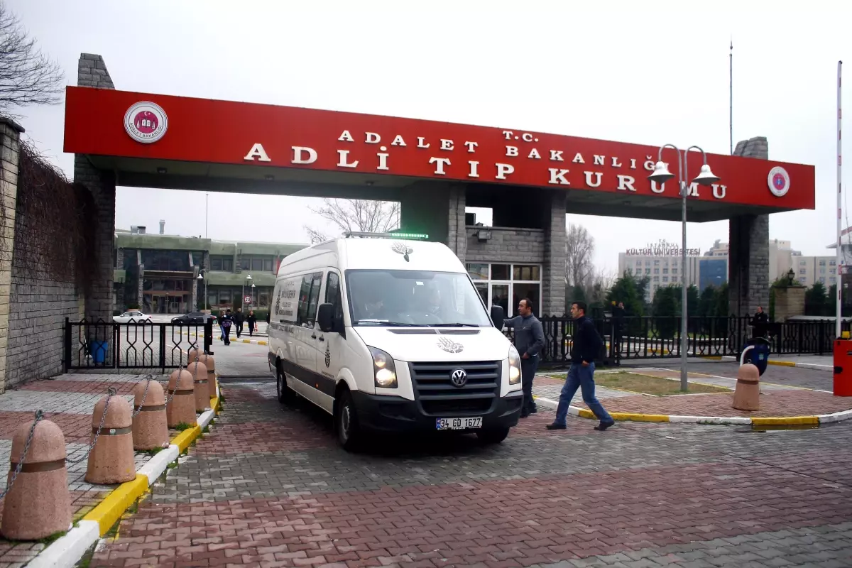 Anne ve Çocukların Cenazeleri Aileye Teslim Edildi