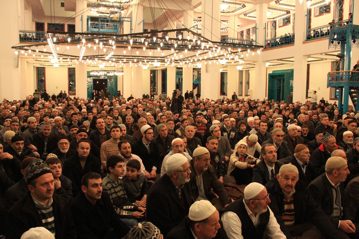 Kur\'an Bülbülleri Osb Camii\'ni Çınlattı