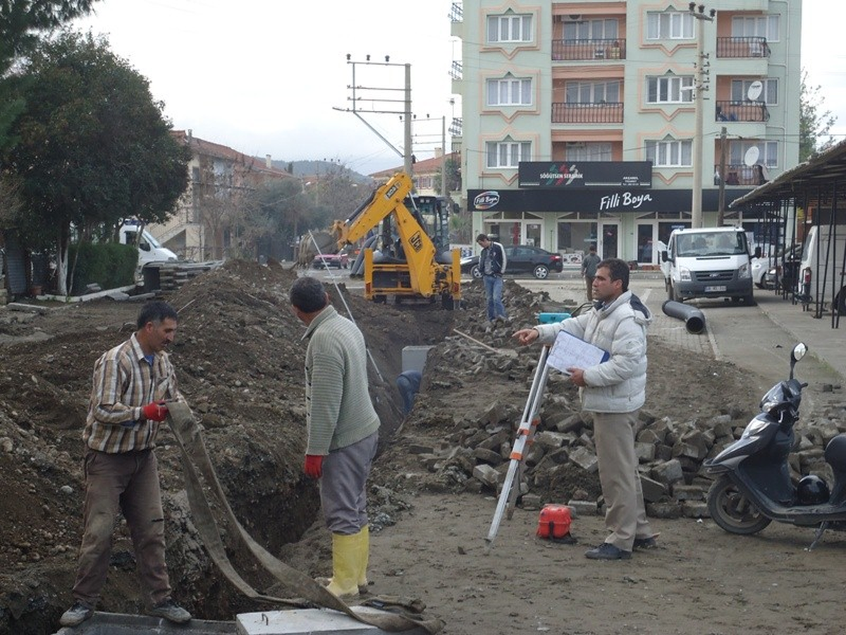 Ortaca\'da Alt ve Üst Yapı Çalışmaları
