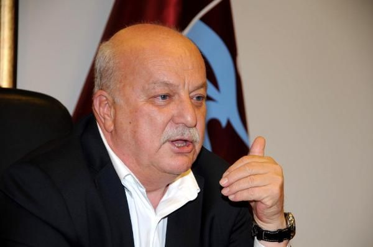 Sadri Şener Trabzon\'a Geldi