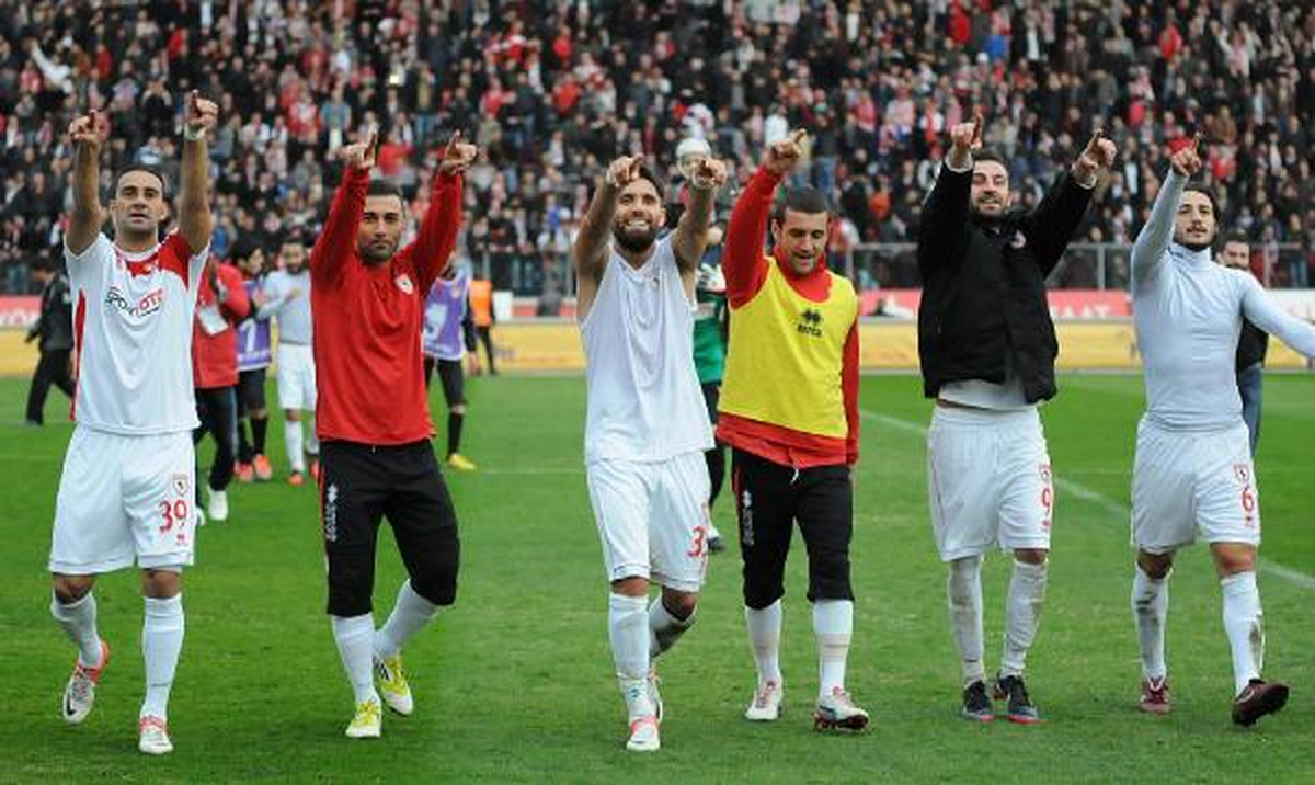 Samsunspor Evinde 308 Gün Sonra Güldü
