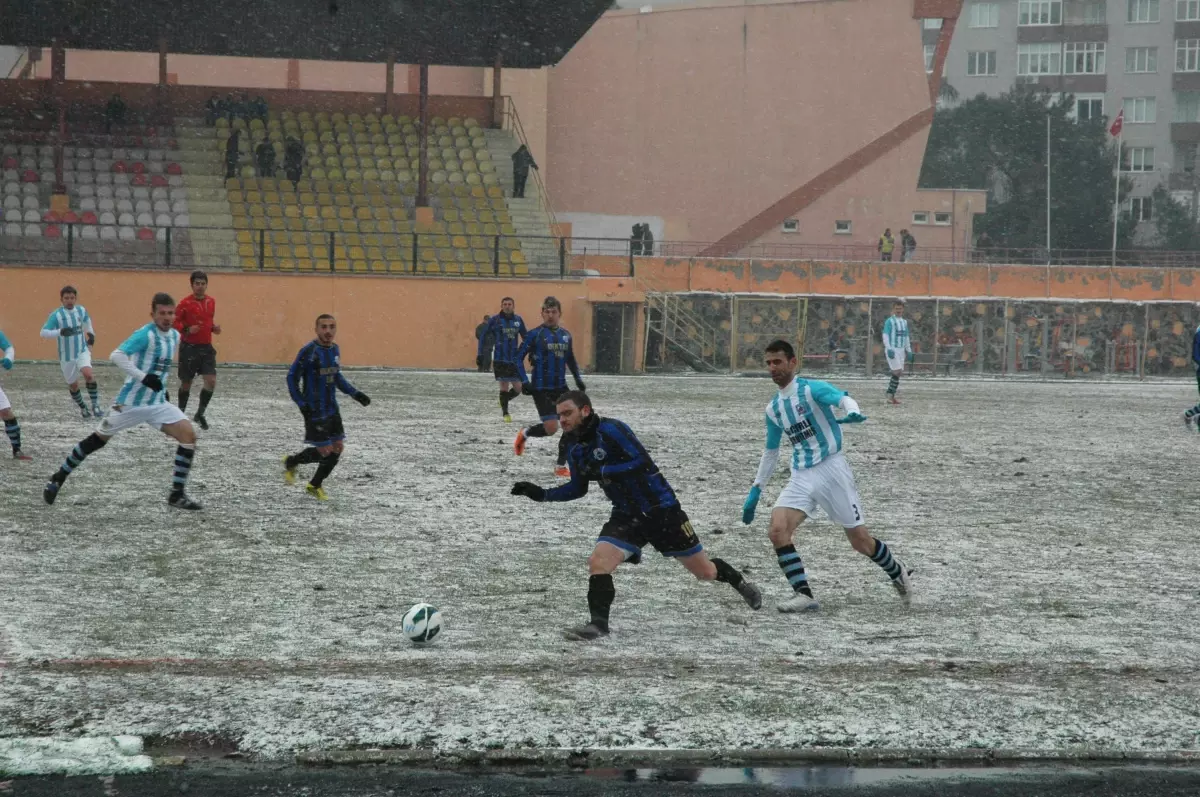 Çorlu Gençlerbirliğispor 3 - 0 Ulaş Belediyespor