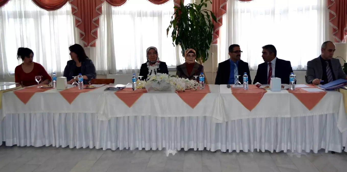 Gönül Elçileri Polis Eşlerine Tanıtıldı