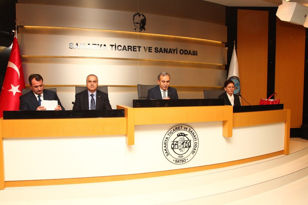 Kaynarca Osb\'de Yer Sahiplerine Tahsis Belgeleri Verildi