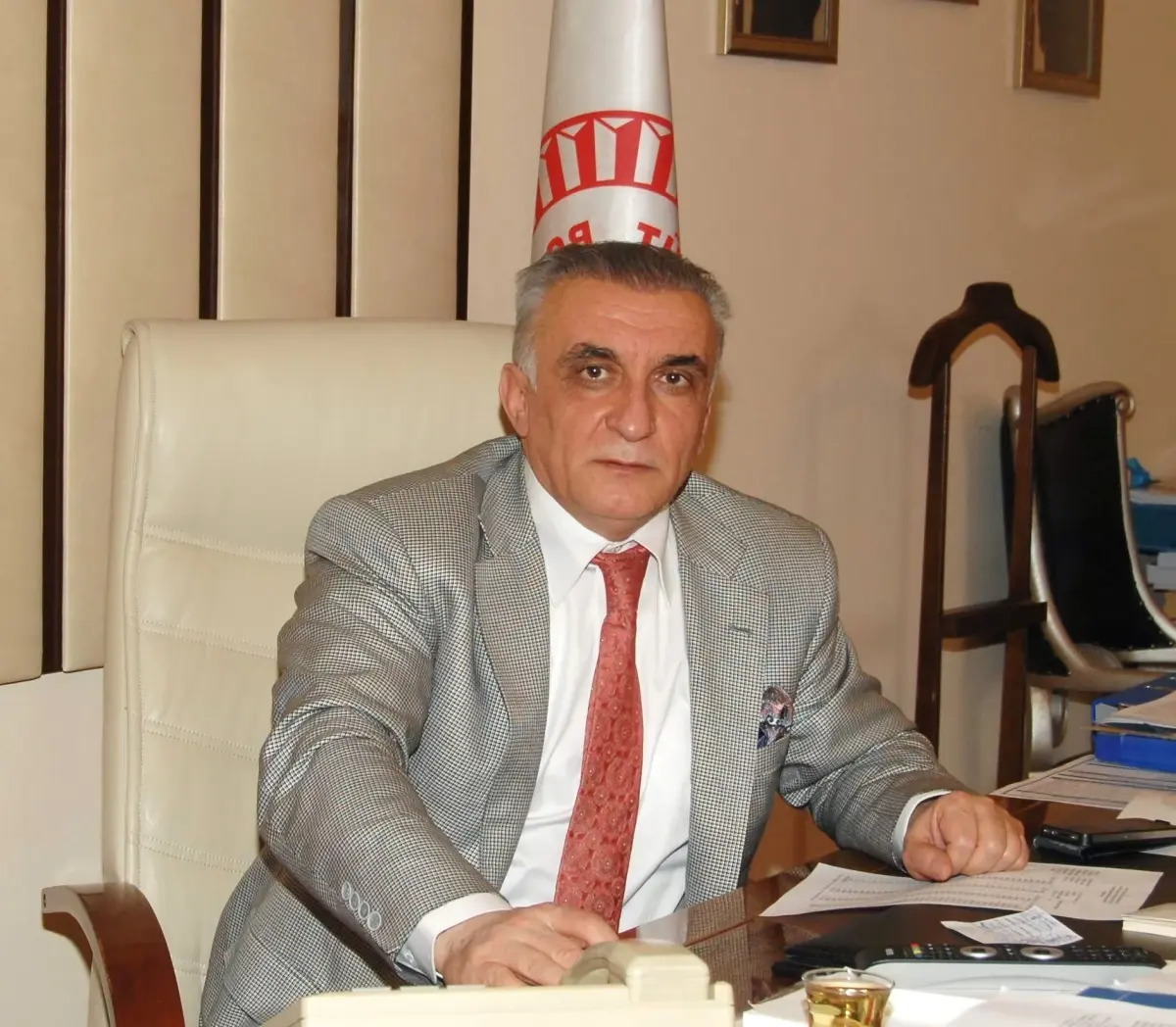 MHP\'li Ali Uzunırmak\'tan Tarih Dersi