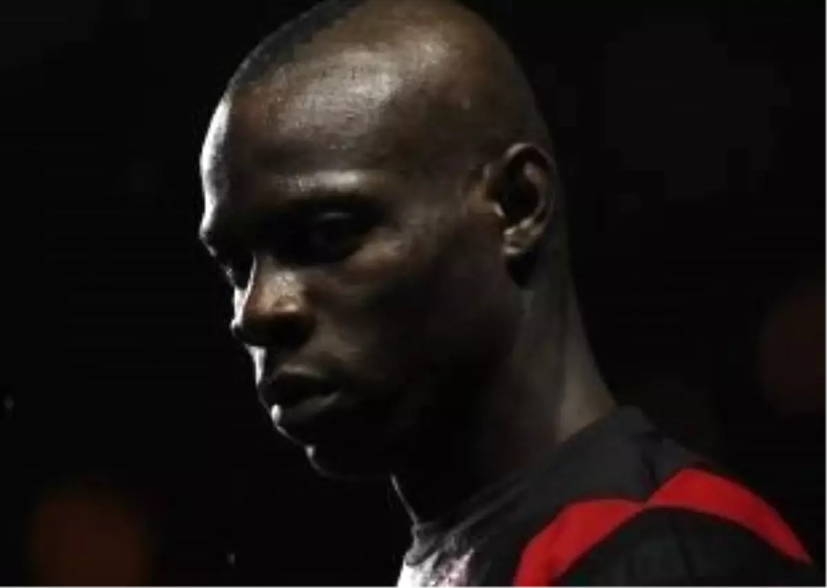 Milan, Balotelli\'yi Transfer Etti!