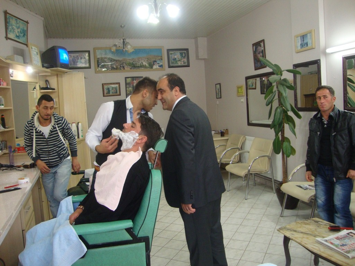 Milletvekili Özbek Vatandaşlarla Sohbet Etti