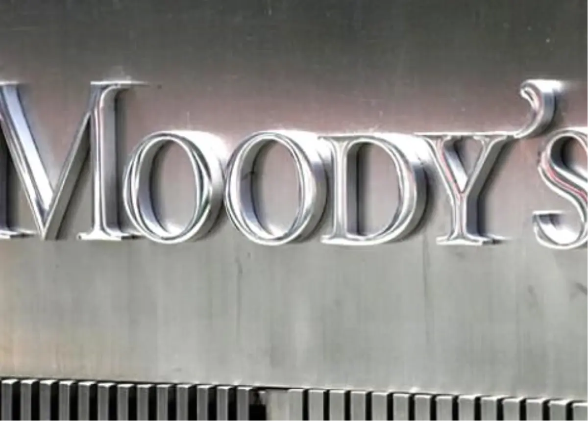 Moody\'s 6 Bankanın Notunu Kırdı