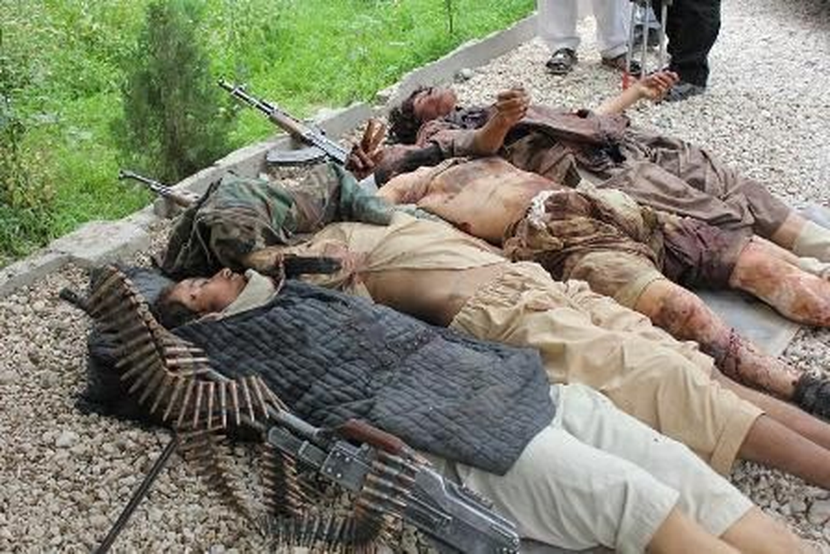 Pakistan\'da Militanların Çatışması Sürüyor