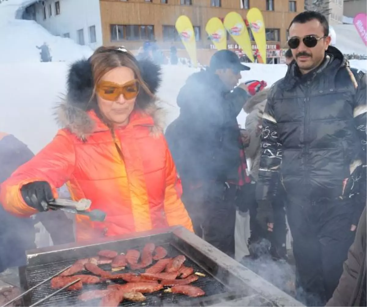 Uludağ\'da Yıldızlar Geçidi