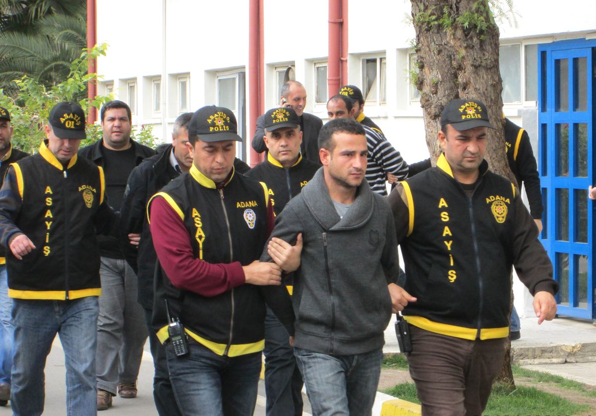 Adana Arananlar\'a \' İnfaz\' Operasyonu