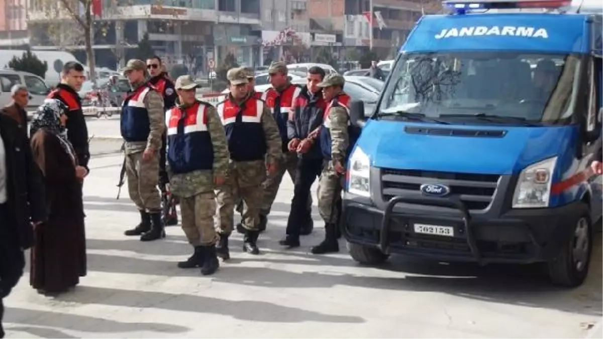 Adıyaman\'da Cinayet Şüphelisi Linç Edilmek İstendi