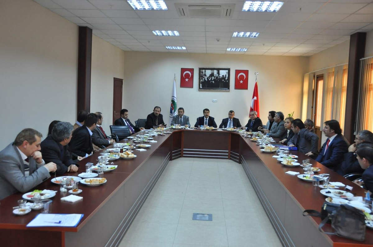 Başkan Yaman Okul Müdürleriyle Buluştu
