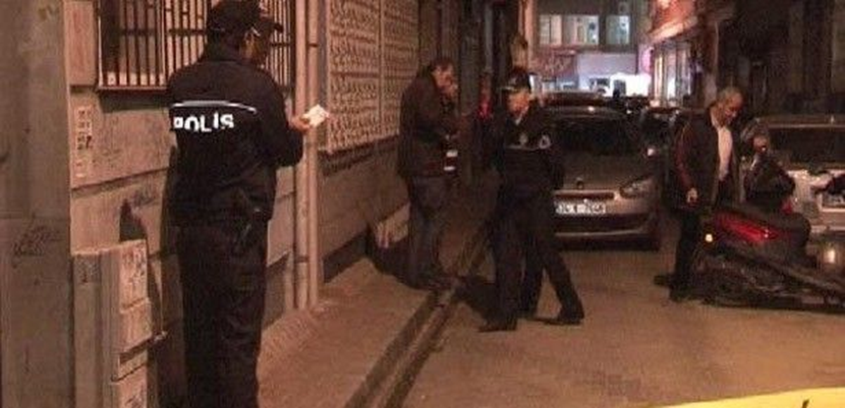 (Düzeltme) Beyoğlu\'nda Alacaklısının İş Yerini Bastı