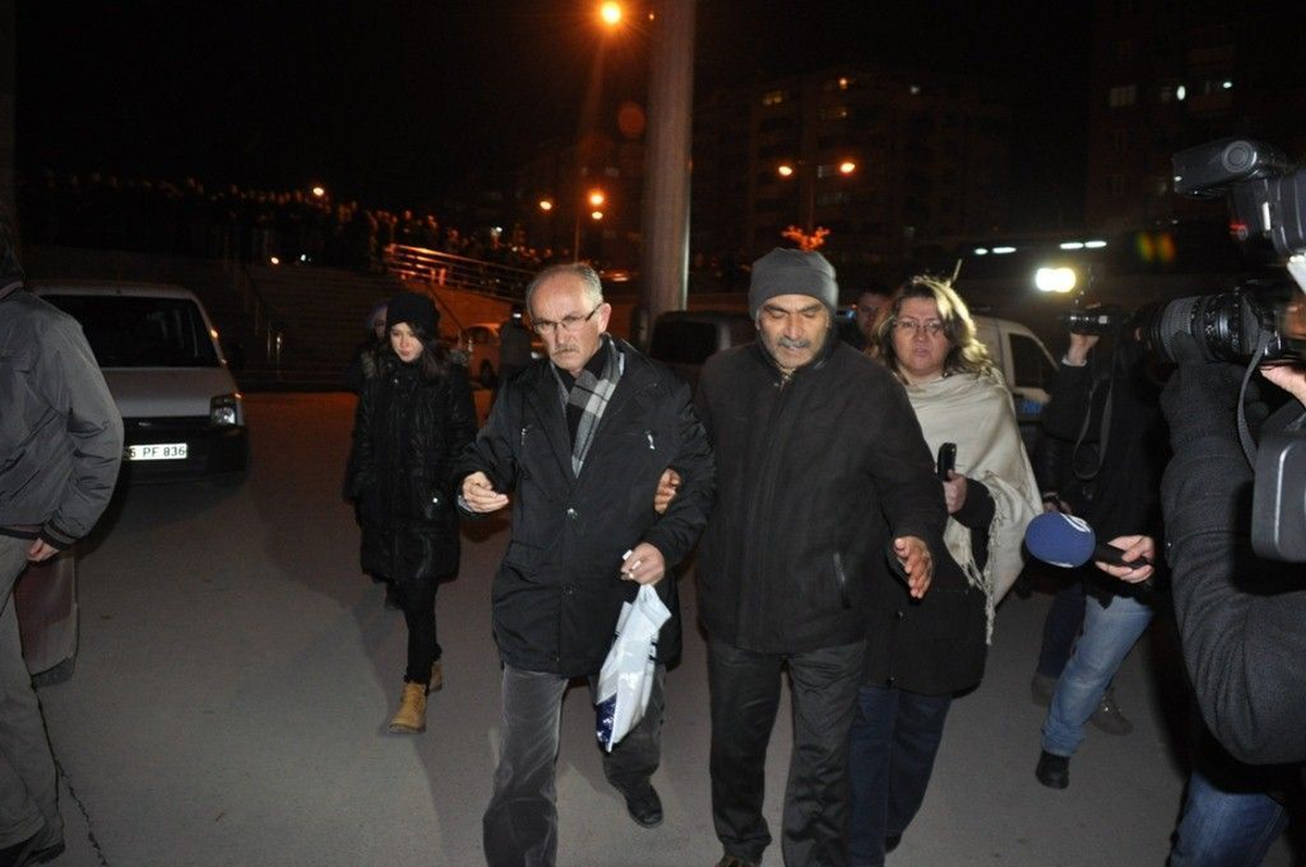 Eskişehir Büyükşehir Belediyesi\'ne Yönelik Operasyon
