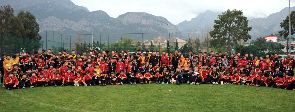 Galatasaray Futbol Okulları Antalya Kampı Tamamlandı