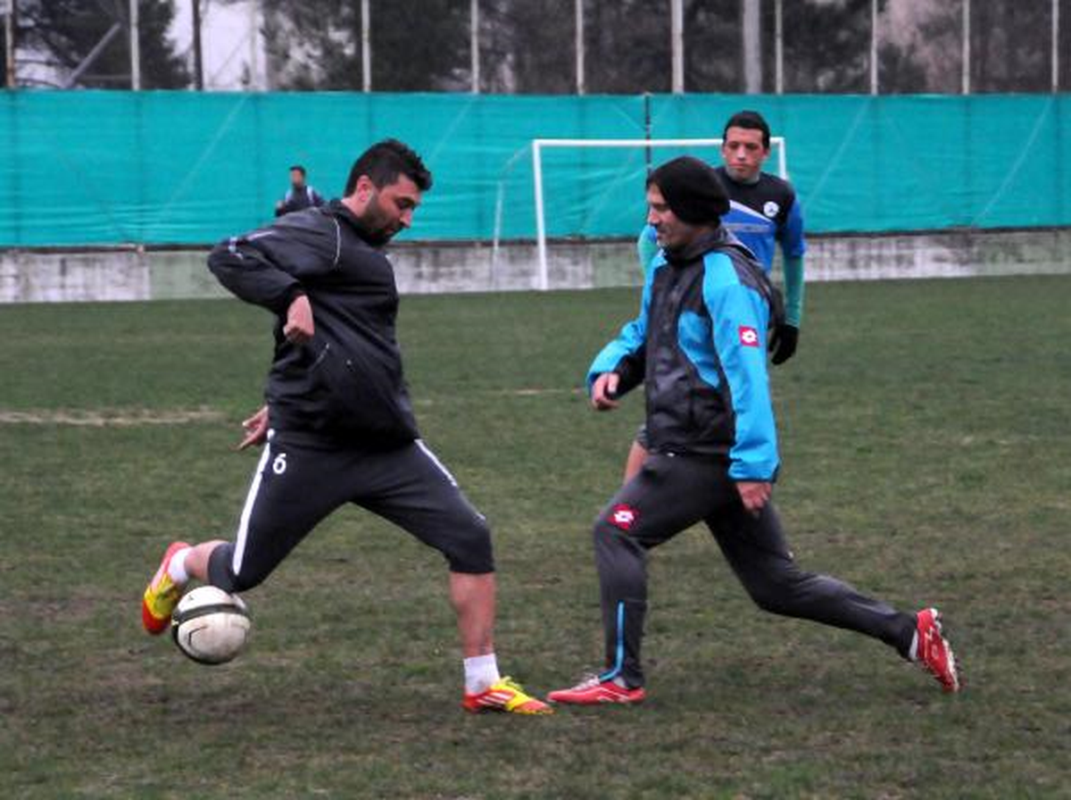 Giresunspor Teknik Direktörü Penbe: "Yenmeliyiz"