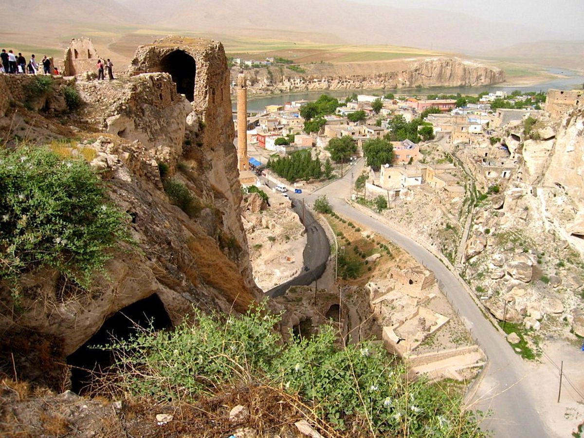 Hasankeyf Ziyaretçilerini Bekliyor