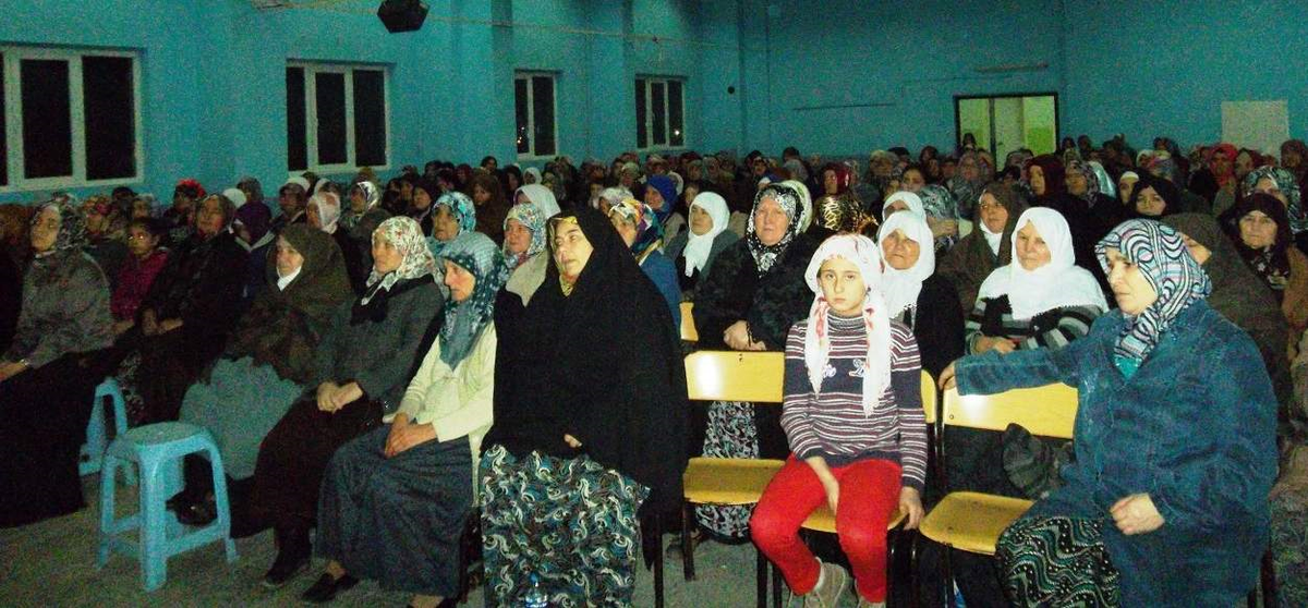 Hisarcık\'ta "Peygamber Efendimizin Aile Hayatı" Konulu Konferans