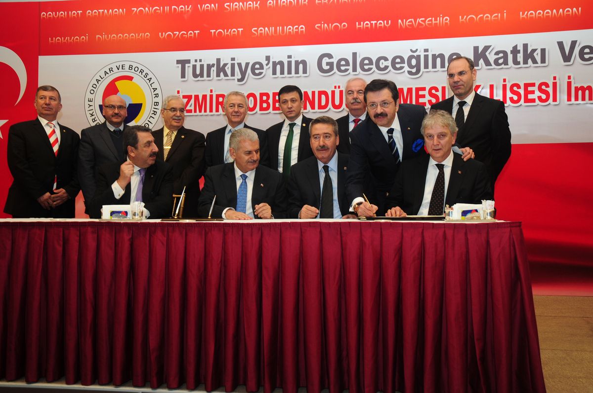 İzmir\'e TOBB\'dan Mesleki Eğitim Kampüsü