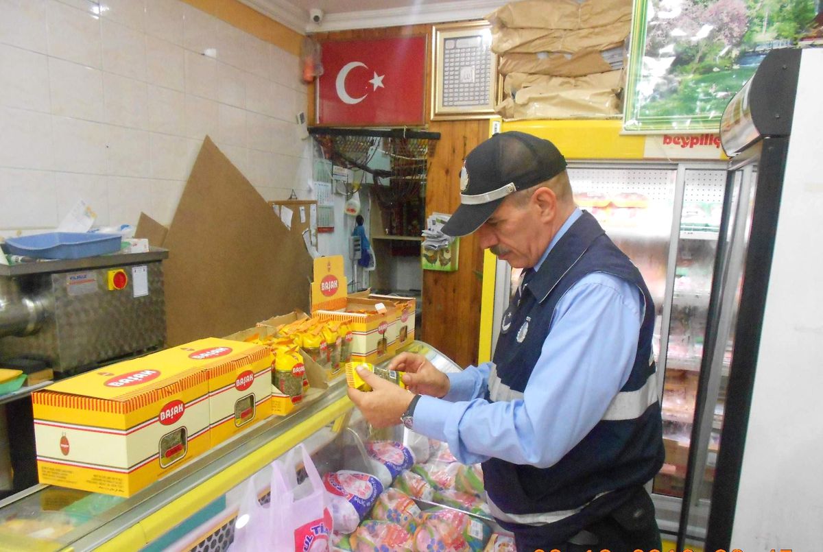 İzmit\'te 2 Bin 500 Esnaf Uyarıldı