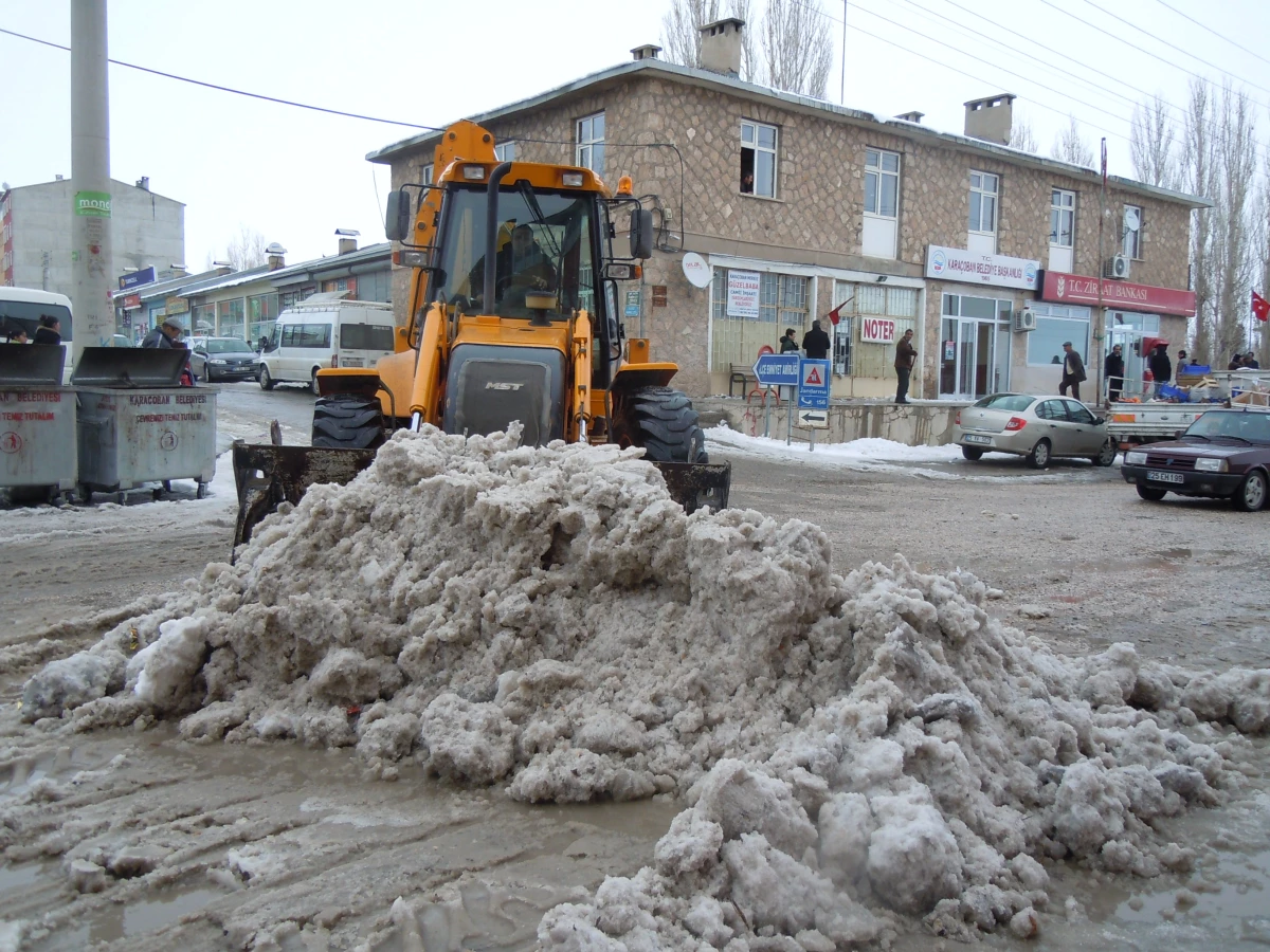 Karaçoban\'da Karla Mücadele Seferberliği