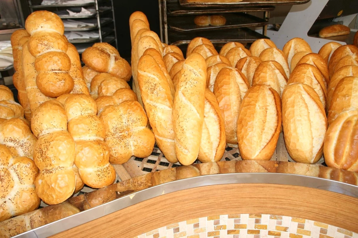 Kırşehir\'de Ekmeğin Fiyatı 15 Kuruşa Düştü
