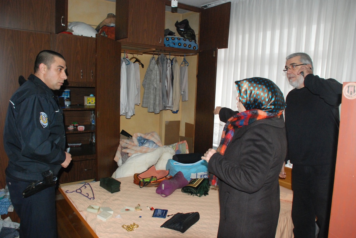 Küçük Hırsızlar Kameralardan Kaçamadı