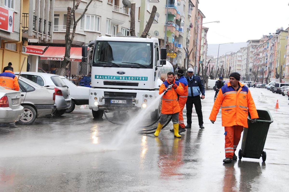 Malatya\'da Cadde ve Sokaklar Temizleniyor