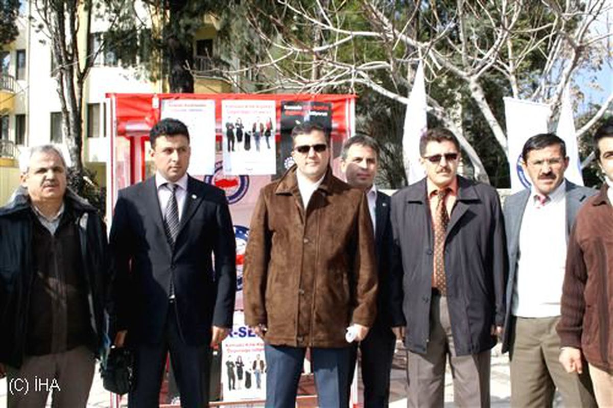Memur-Sen\'den İmza Kampanyası