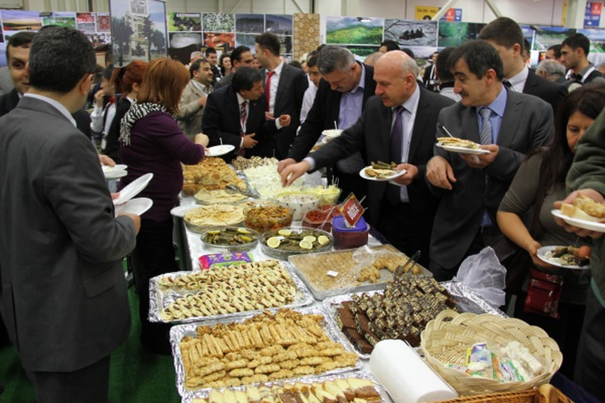 Otantik \'Düzce Kahvaltısı\' İzdihamı