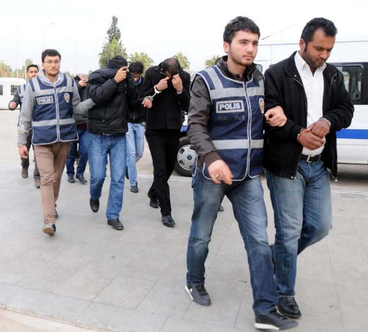 Sahte Tapu Çetesine Operasyonda 9 Gözaltı