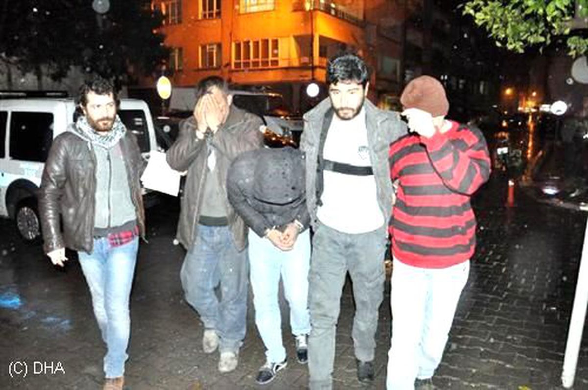 Şanlıurfa\'da Uyuşturucu Operasyonu: 11 Gözaltı