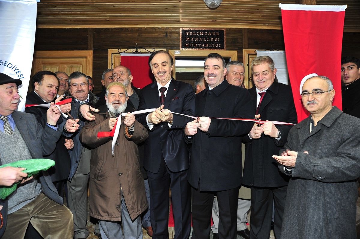 Selimzadeye\'ye Park ve Muhtarlık Binası