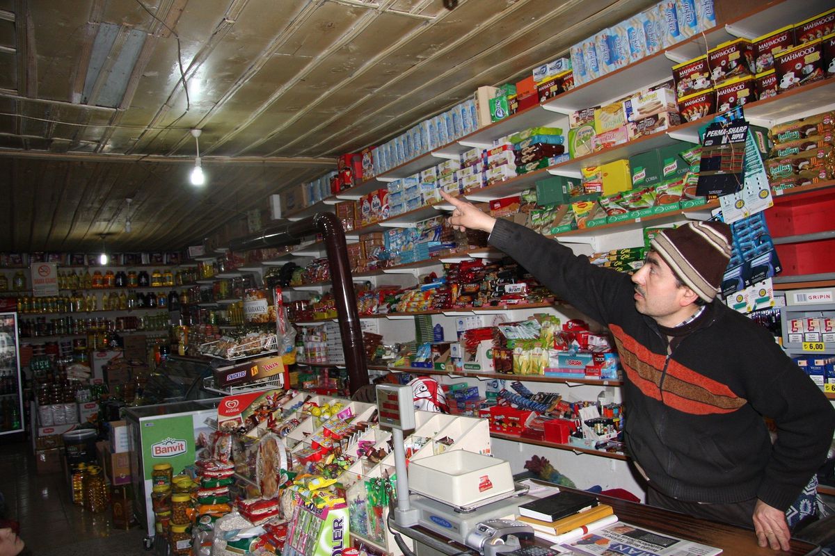 Soygun İçin Tavandan Girdiler