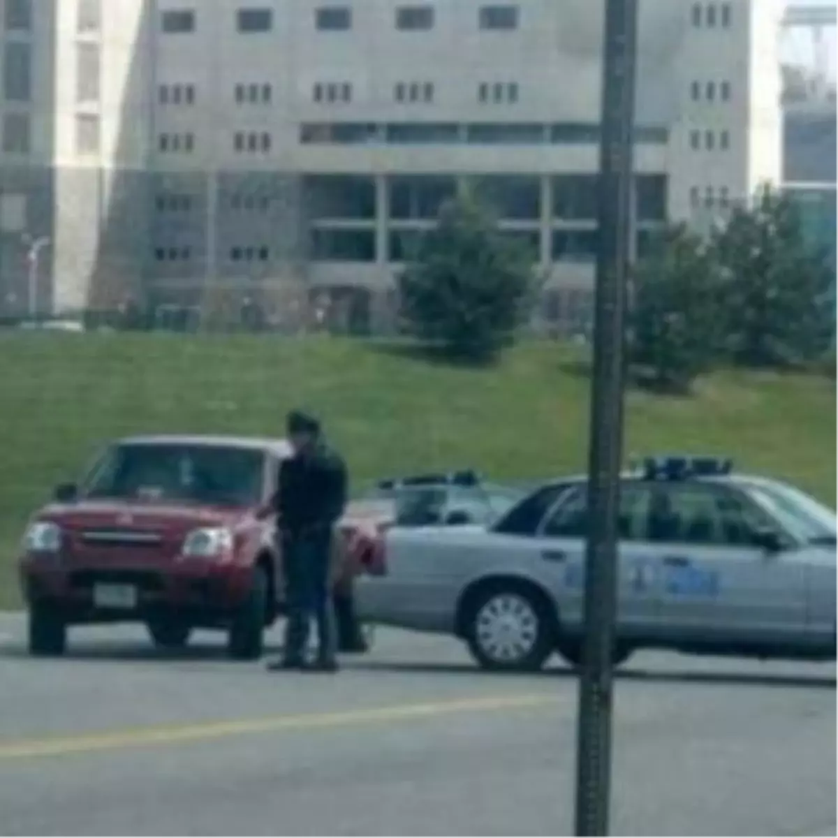 ABD\'de İş Merkezine Düzenlenen Silahlı Saldırı