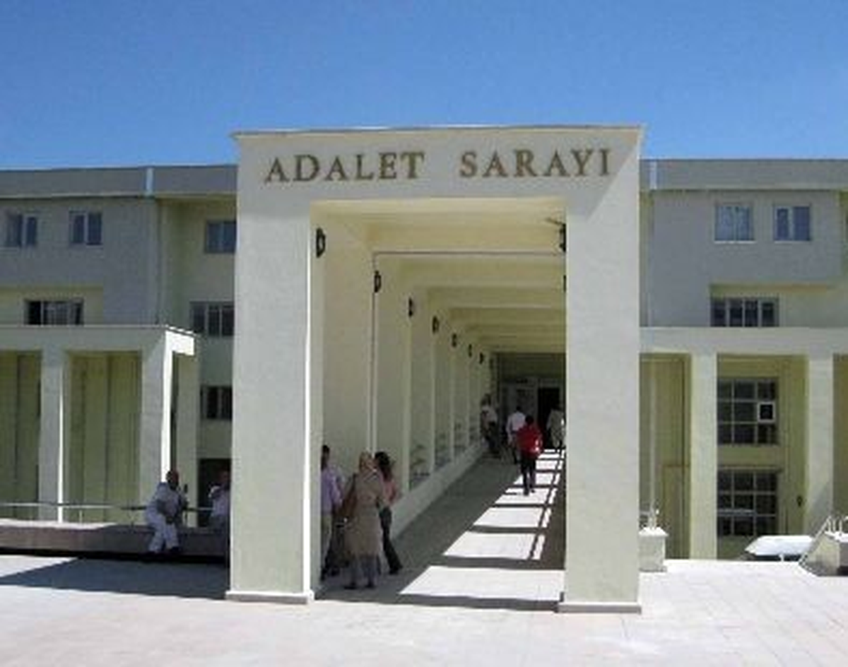 Adliye Çalışanlarından Sendikalarına Tepki